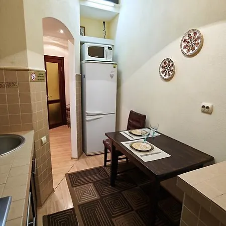 Babylon Apartments On Petliury Street Rivne Exterior photo